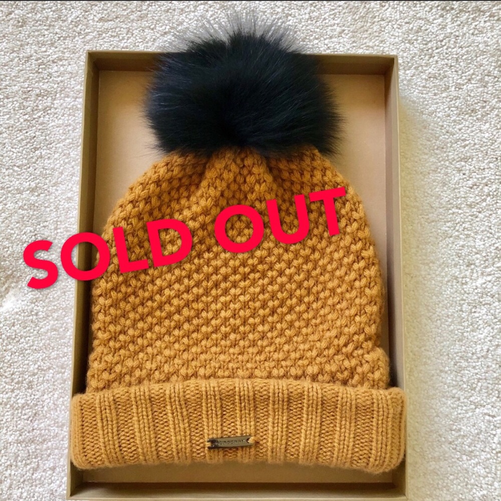 Burberry Cashmere Beanie